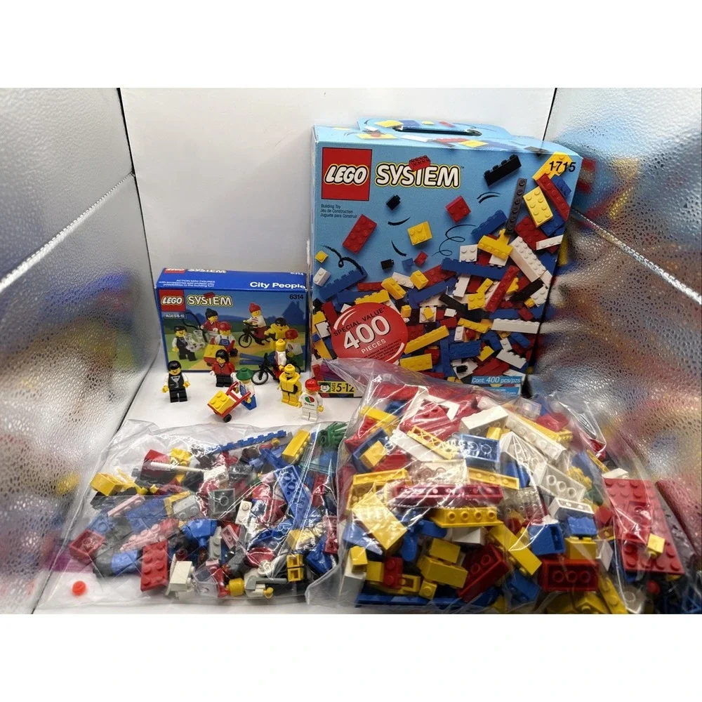 LARGE LEGO LOT of Misc Minifigures Parts Pieces Accessories Plates Weapons 6314+
